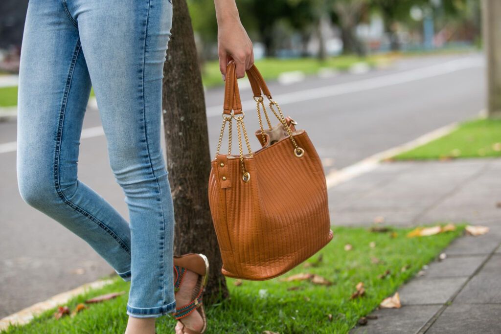 geanta-dama-casual-materiale