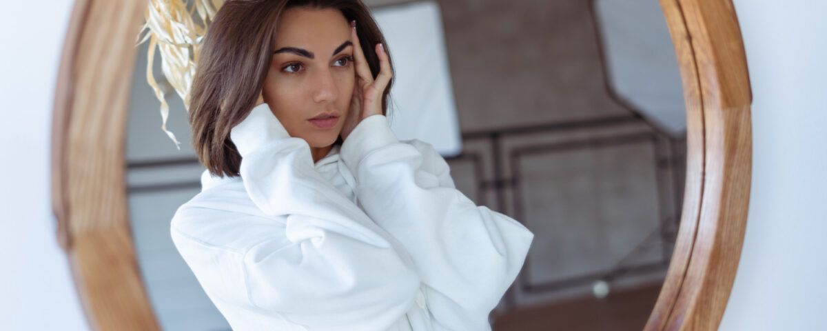 oglinda-rotunda-de-baie